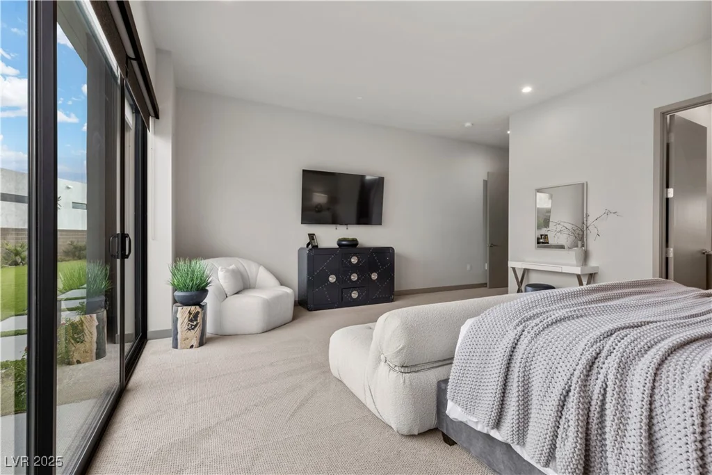 21 Canyon Bay, Henderson, NV 89011