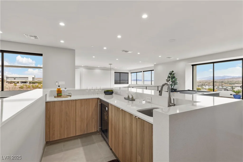 21 Canyon Bay, Henderson, NV 89011