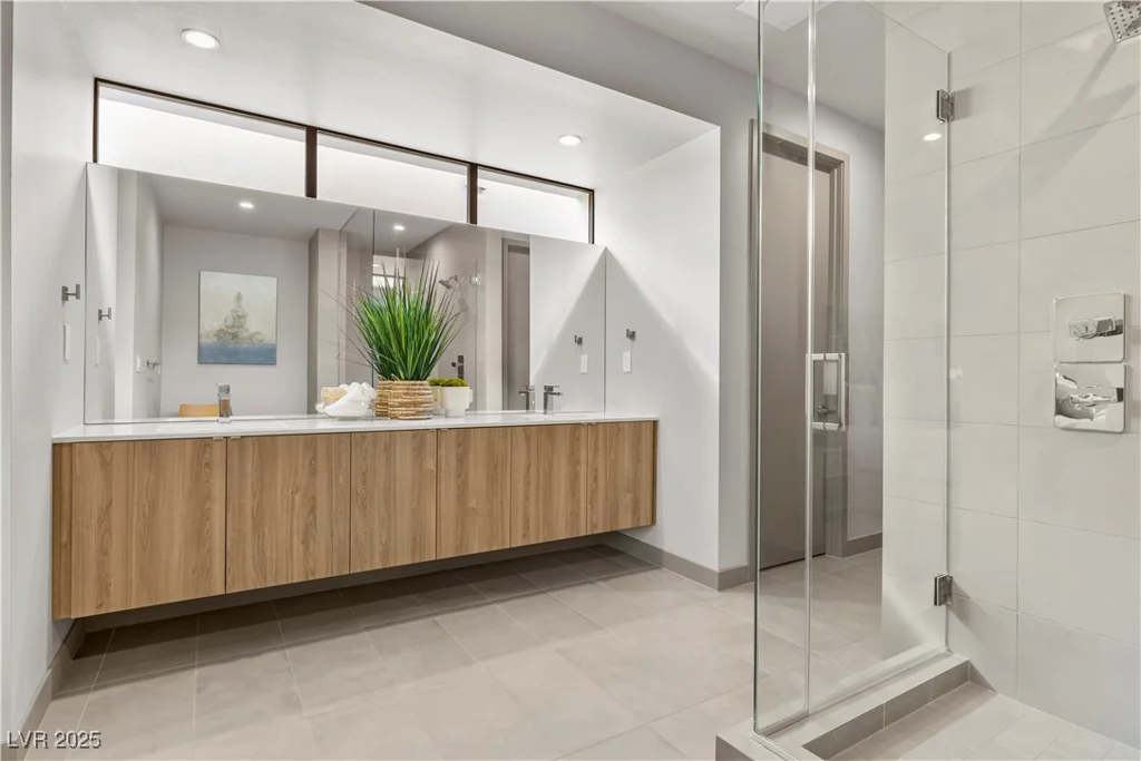 21 Canyon Bay, Henderson, NV 89011
