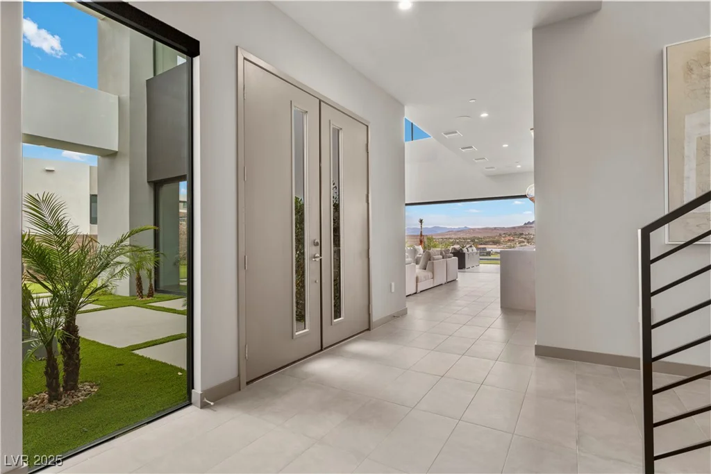 21 Canyon Bay, Henderson, NV 89011