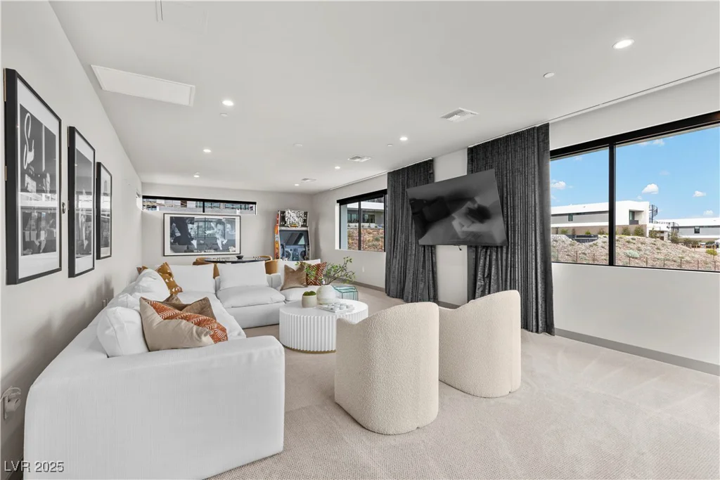 21 Canyon Bay, Henderson, NV 89011