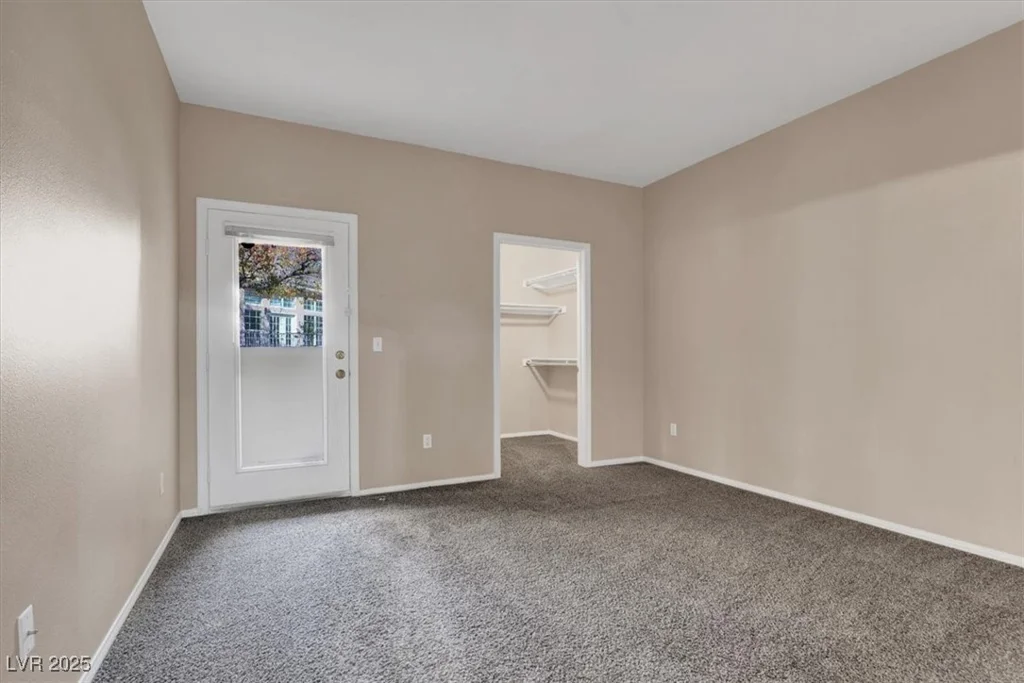 3555 Meridale, Las Vegas, NV 89147