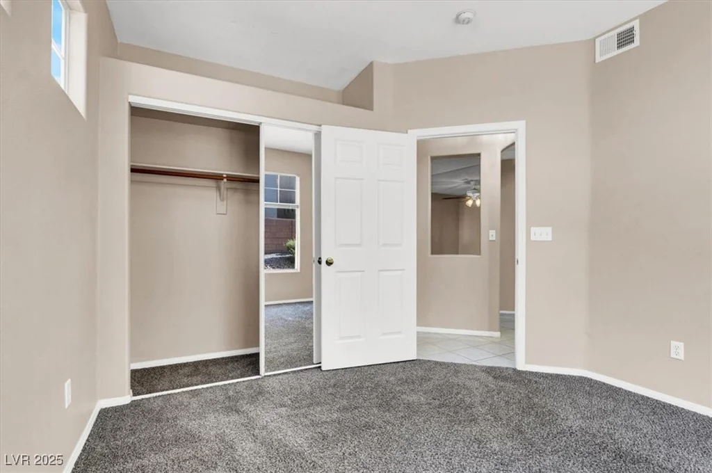 3555 Meridale, Las Vegas, NV 89147