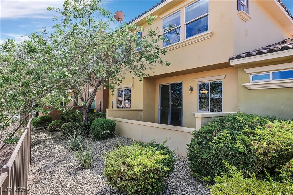 25 Via Mantova, Henderson, NV 89011
