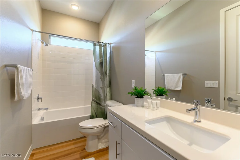4342 Guava, Las Vegas, NV 89135