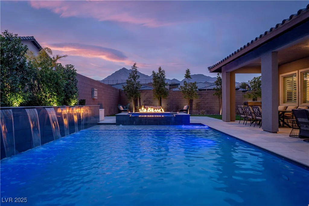 11885 Grassy Plain, Las Vegas, NV 89138