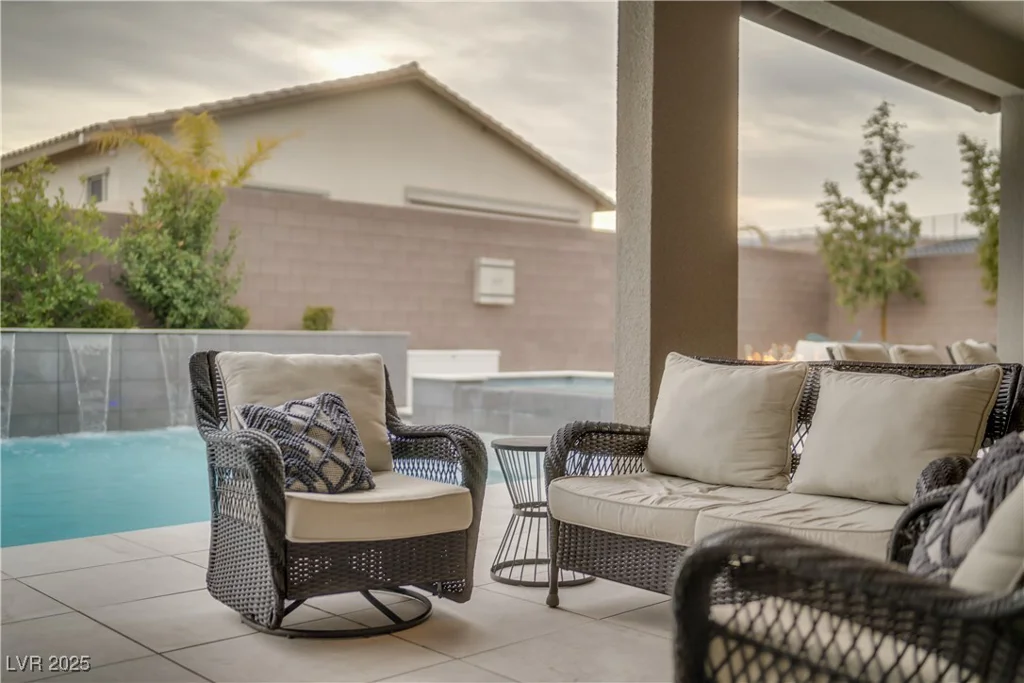 11885 Grassy Plain, Las Vegas, NV 89138