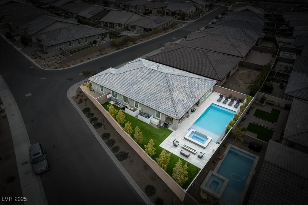 11885 Grassy Plain, Las Vegas, NV 89138
