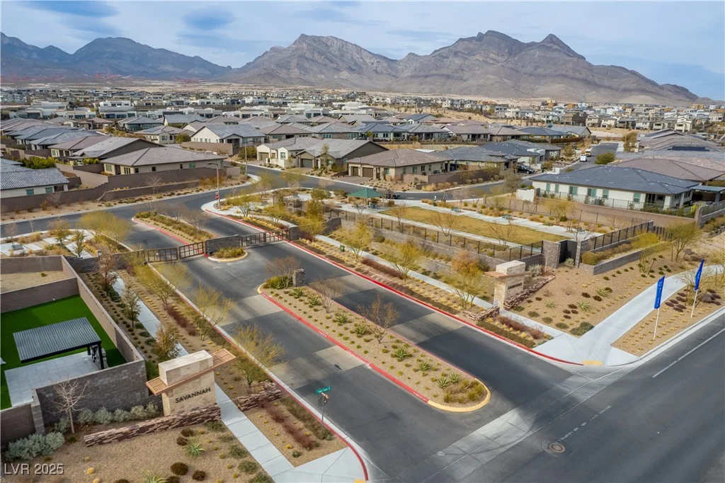 11885 Grassy Plain, Las Vegas, NV 89138