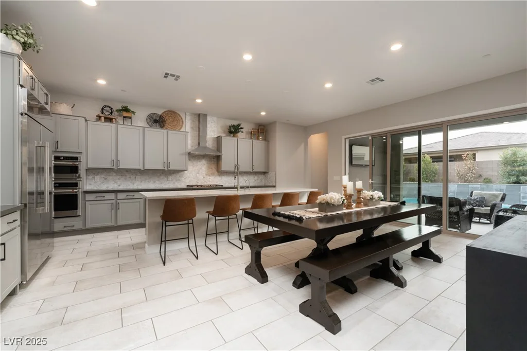 11885 Grassy Plain, Las Vegas, NV 89138