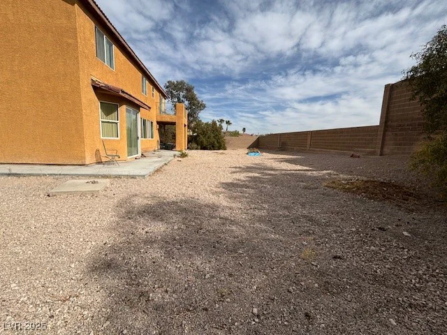 7511 Shadow Estates, Las Vegas, NV 89113