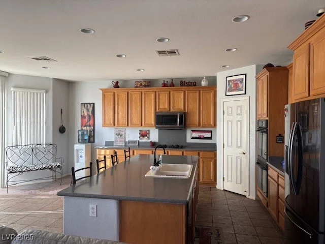 7511 Shadow Estates, Las Vegas, NV 89113