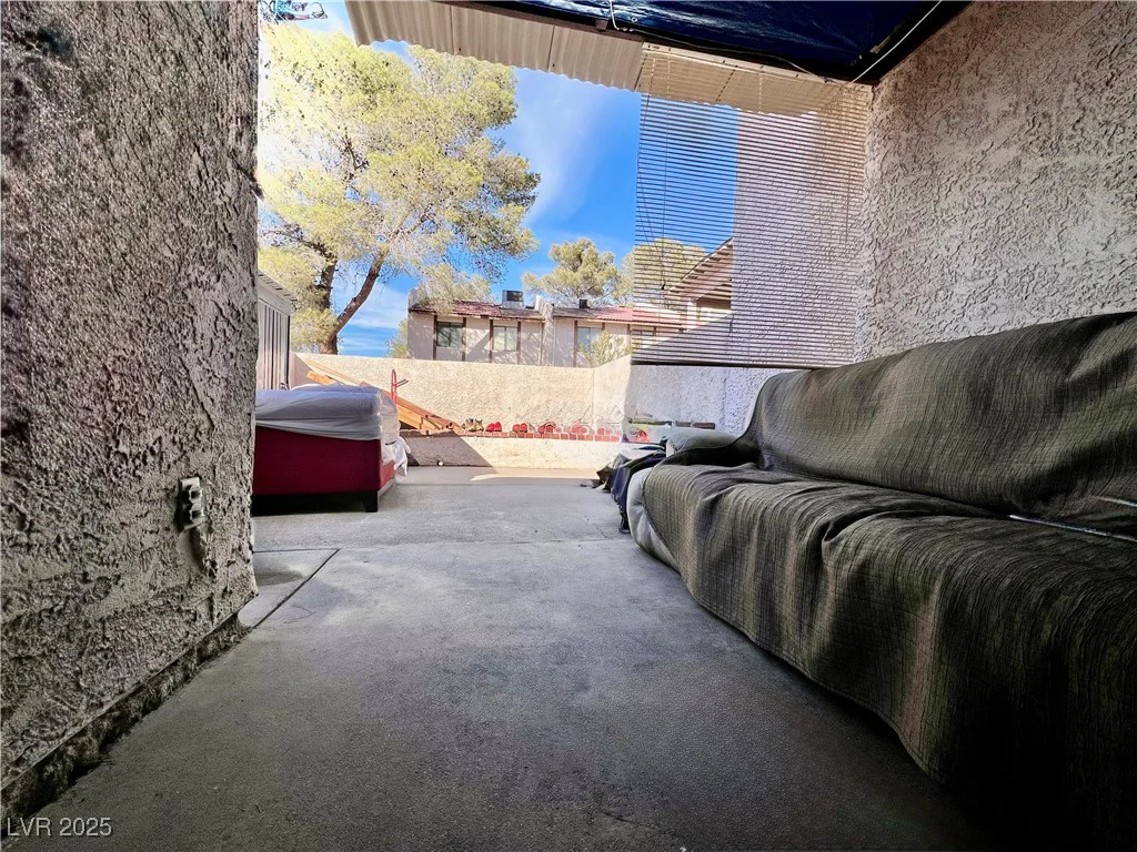5266 Lisagayle, Las Vegas, NV 89103