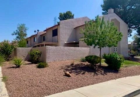 5266 Lisagayle, Las Vegas, NV 89103