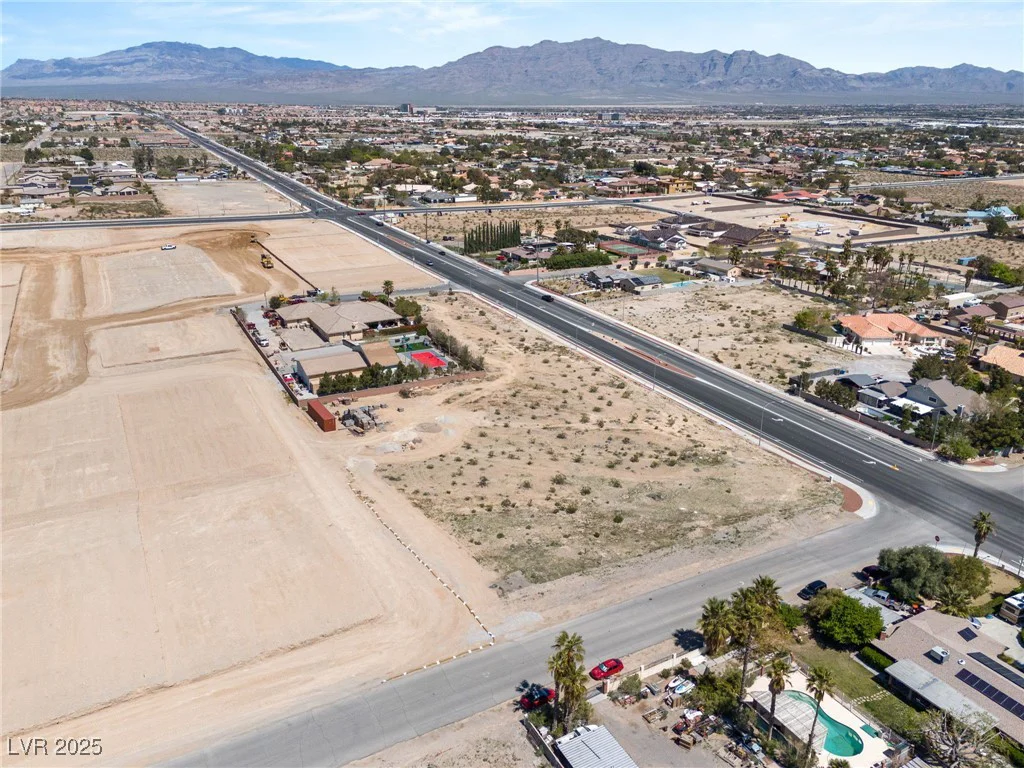 Hammer, Las Vegas, NV 89149