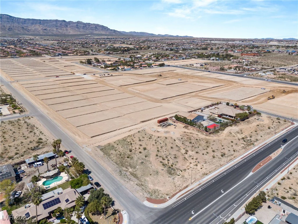 Hammer, Las Vegas, NV 89149