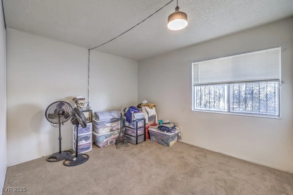 1405 Vegas Valley, Las Vegas, NV 89169