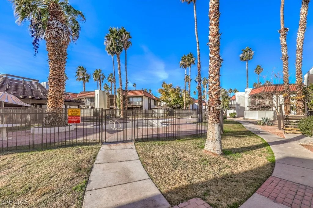 1405 Vegas Valley, Las Vegas, NV 89169