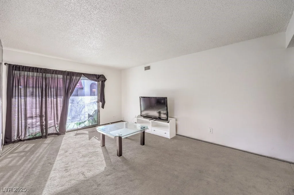 1405 Vegas Valley, Las Vegas, NV 89169