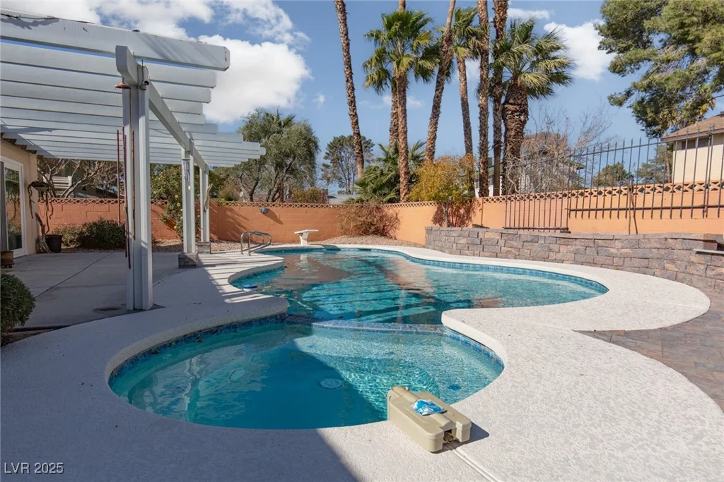 3126 Cabachon, Las Vegas, NV 89121