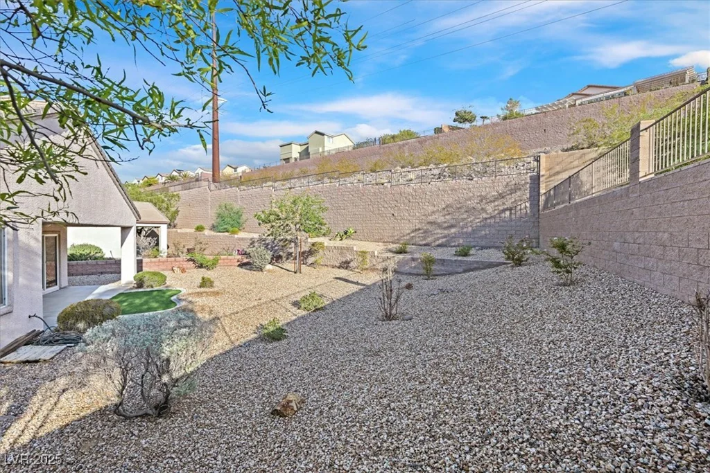 2525 Hamonah, Henderson, NV 89044