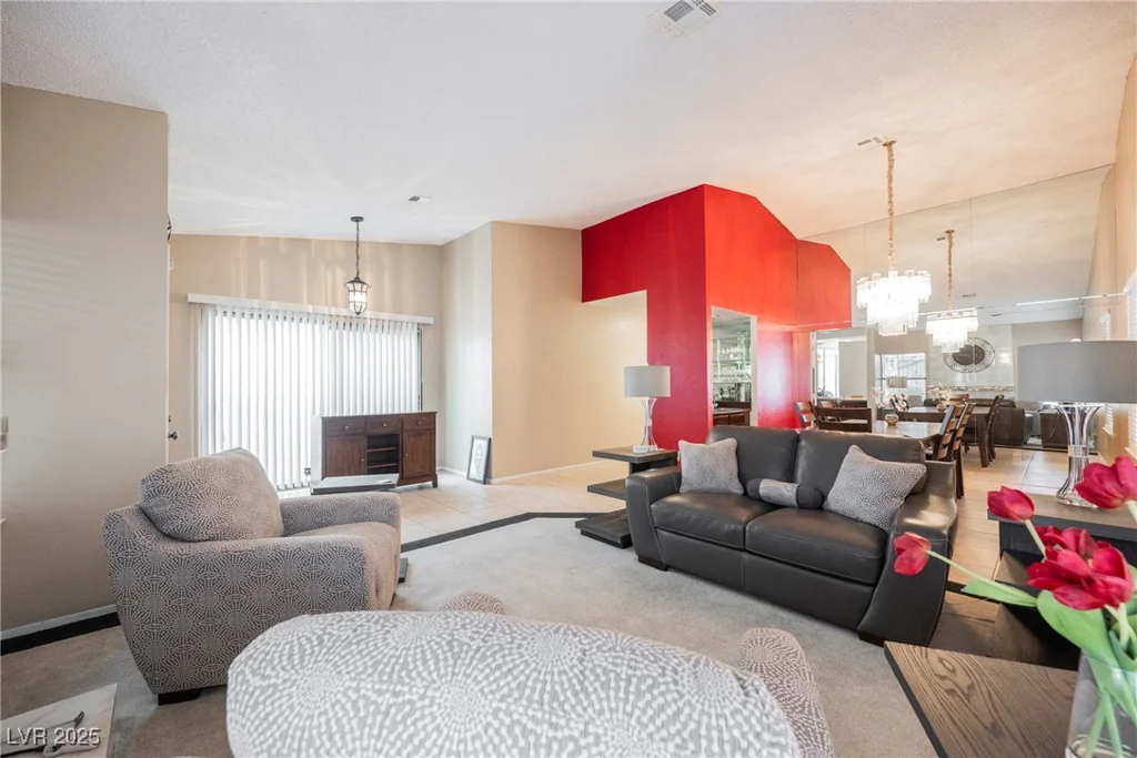 2015 Heritage Oaks, Las Vegas, NV 89119