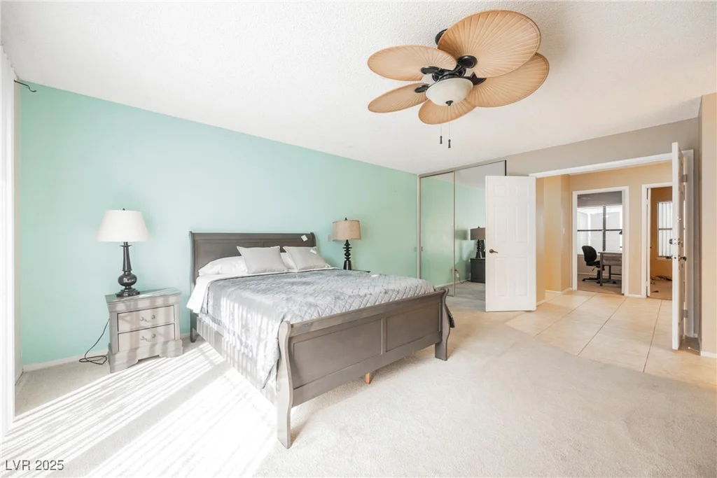 2015 Heritage Oaks, Las Vegas, NV 89119