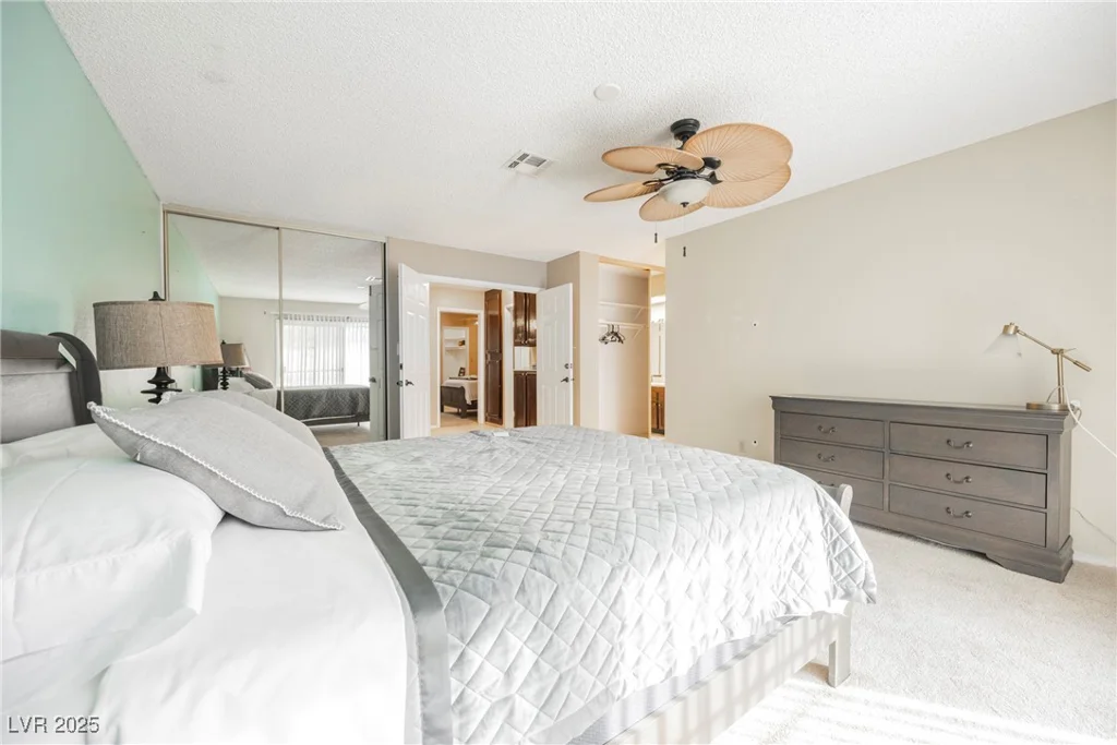2015 Heritage Oaks, Las Vegas, NV 89119