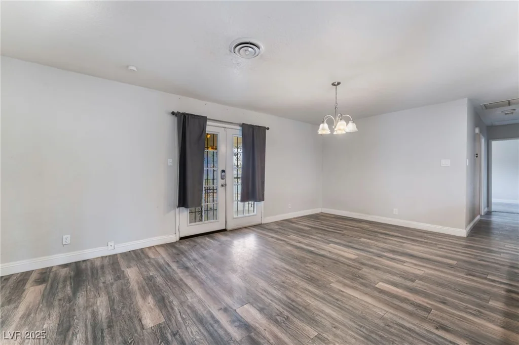 1309 Jimmy, Las Vegas, NV 89106