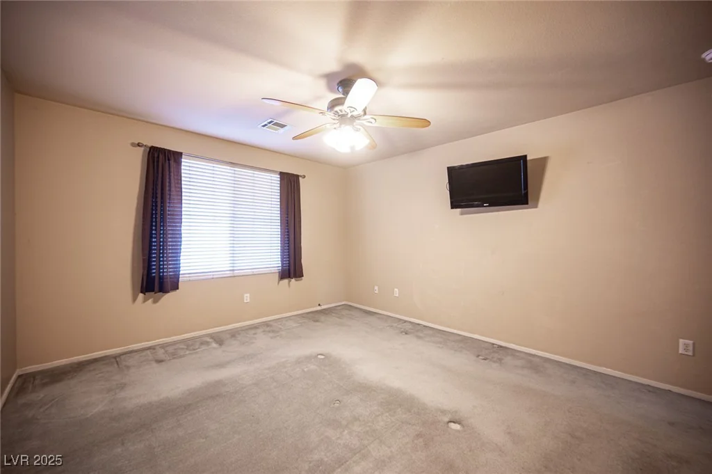 536 Roberta Alecia, North Las Vegas, NV 89031