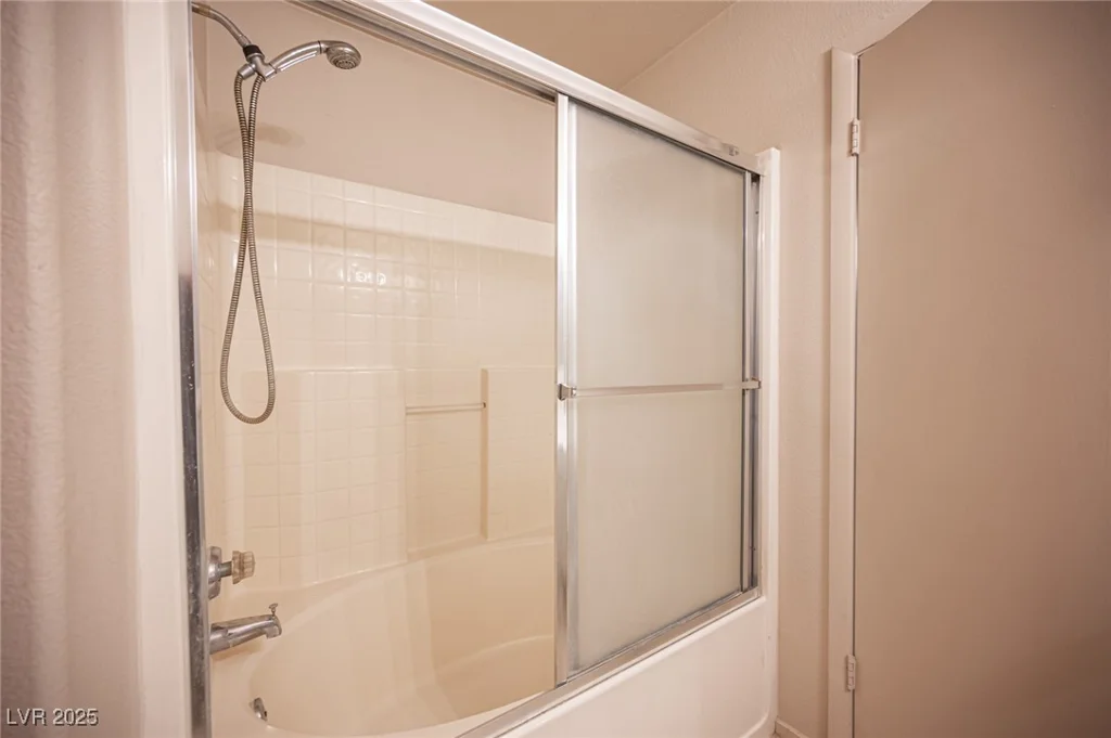 536 Roberta Alecia, North Las Vegas, NV 89031