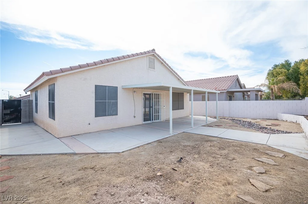536 Roberta Alecia, North Las Vegas, NV 89031