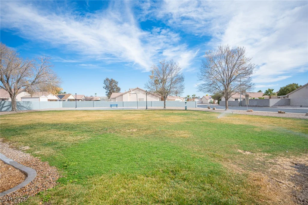 536 Roberta Alecia, North Las Vegas, NV 89031