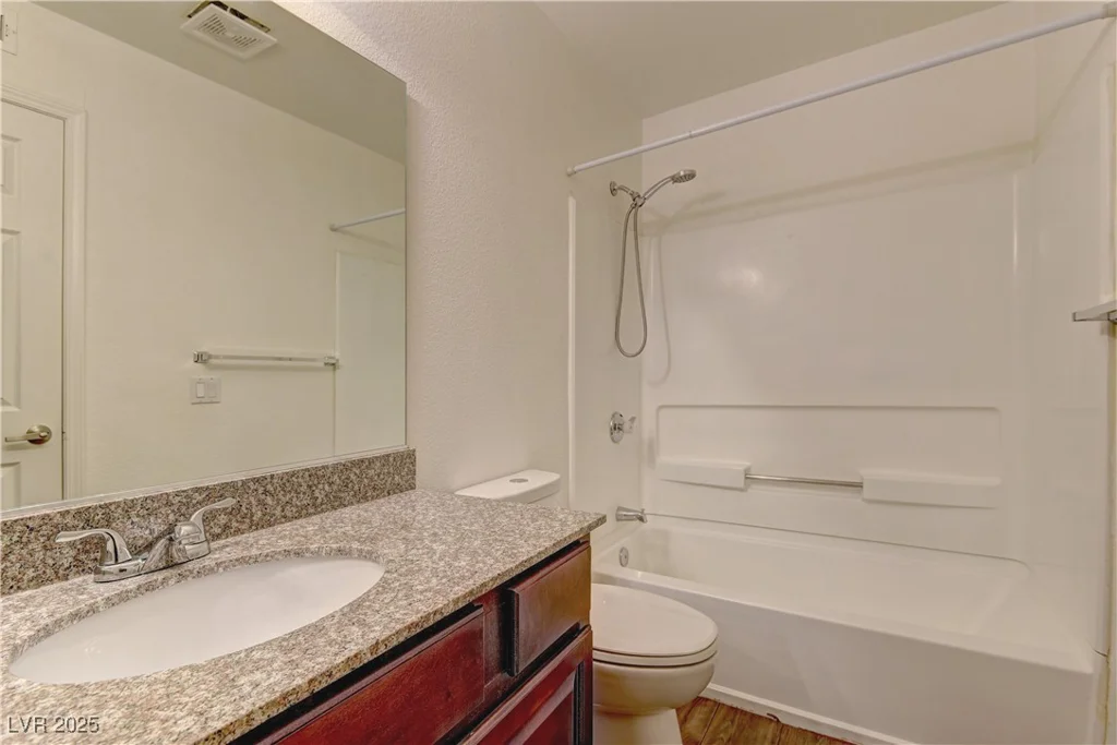 2801 Rainbow, Las Vegas, NV 89108