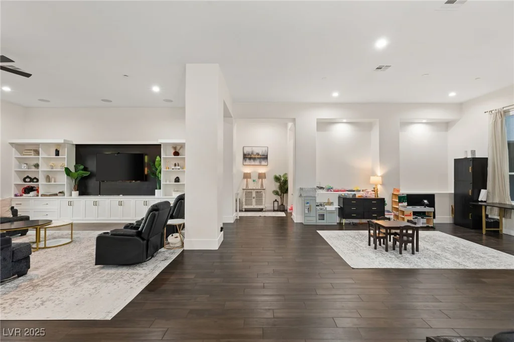1121 Du Fort Hills, Henderson, NV 89002
