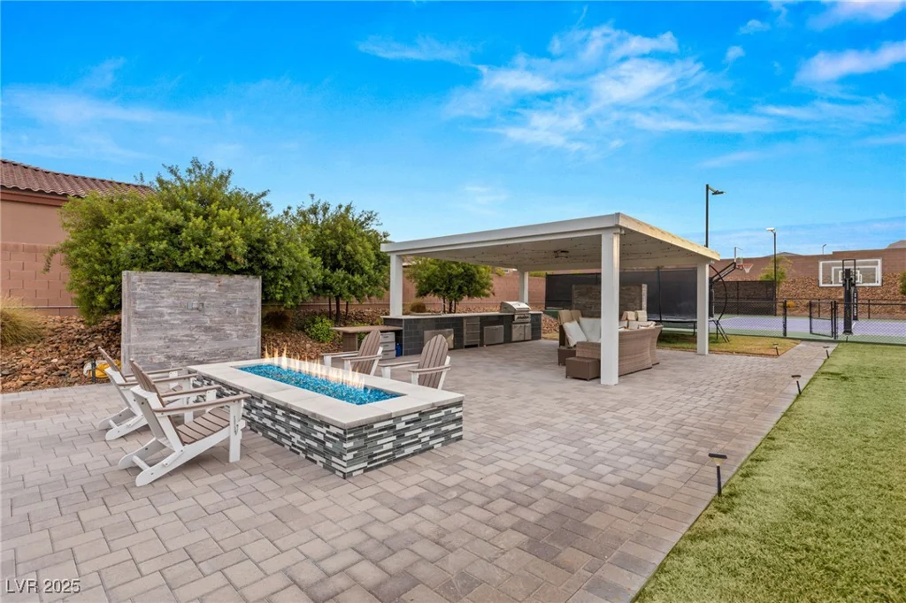 1121 Du Fort Hills, Henderson, NV 89002
