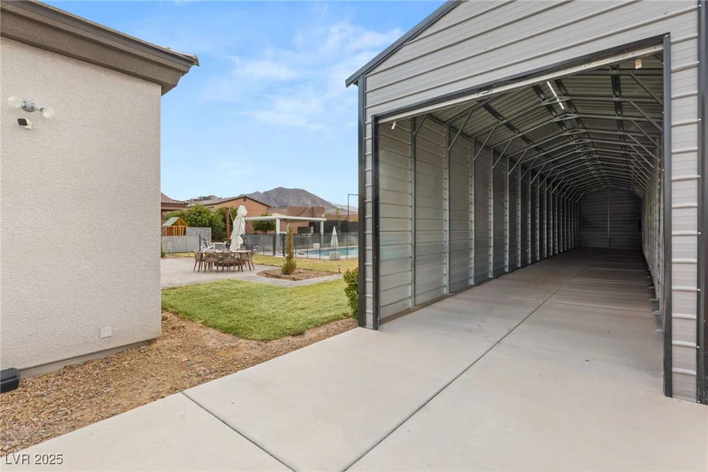 1121 Du Fort Hills, Henderson, NV 89002