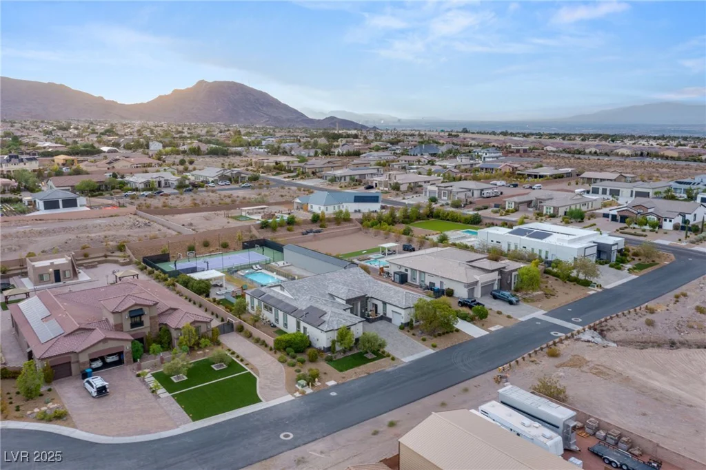 1121 Du Fort Hills, Henderson, NV 89002