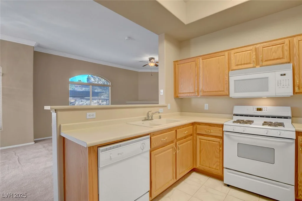700 Carnegie, Henderson, NV 89052