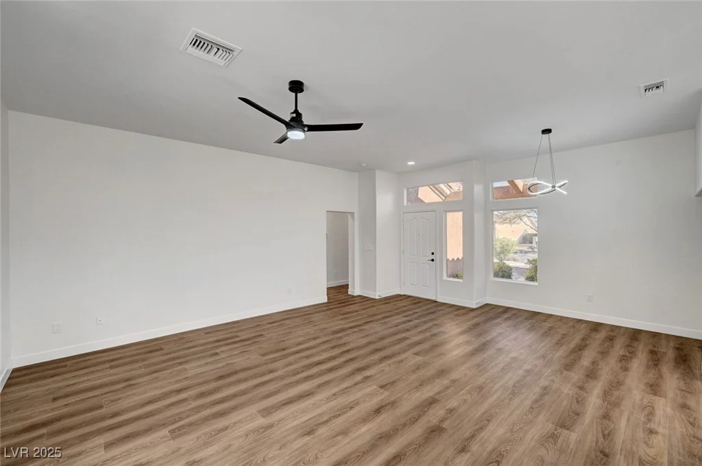 3021 Isaac River, Las Vegas, NV 89134