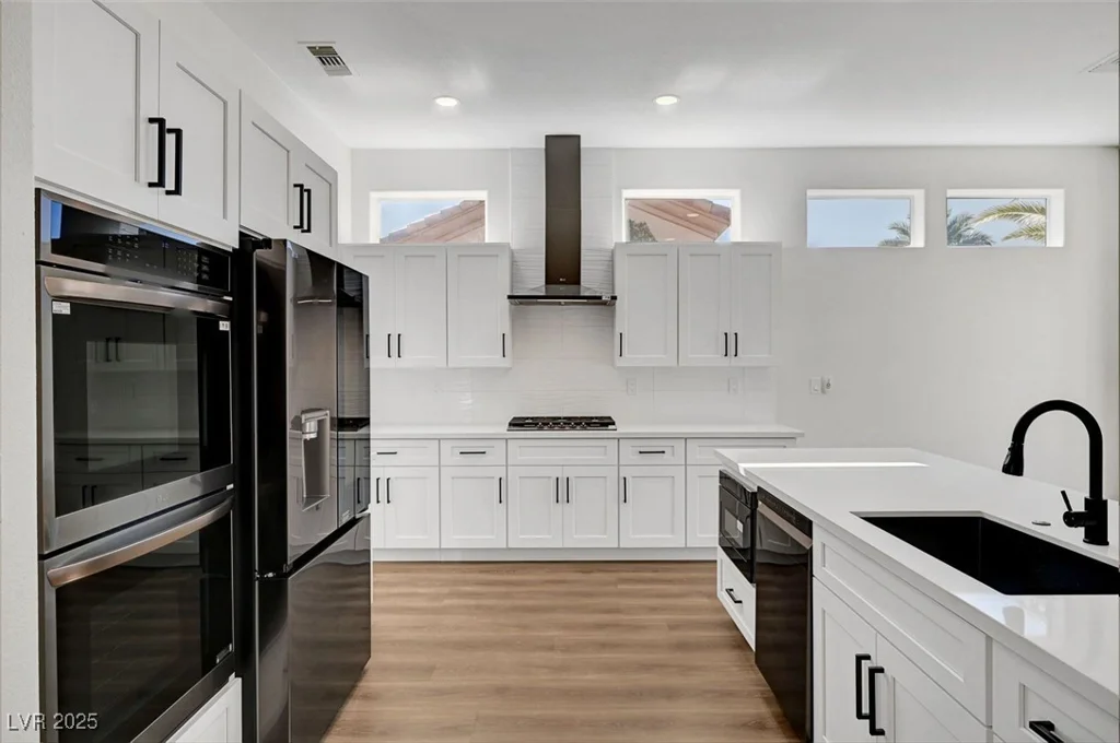 3021 Isaac River, Las Vegas, NV 89134