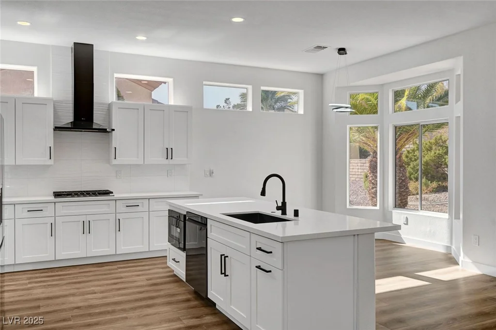3021 Isaac River, Las Vegas, NV 89134