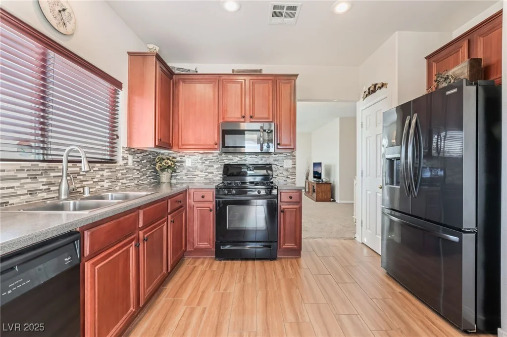 3952 Moon Tango, Las Vegas, NV 89129