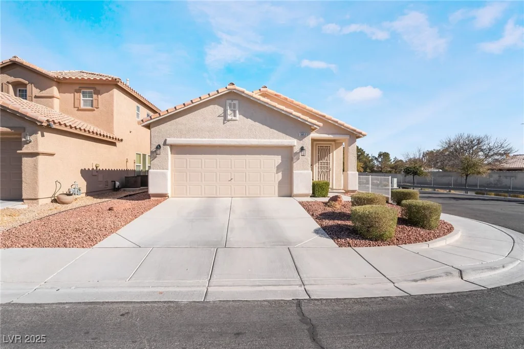3952 Moon Tango, Las Vegas, NV 89129
