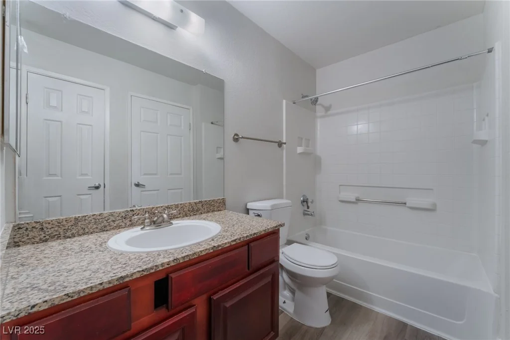 6800 Lake Mead, Las Vegas, NV 89156