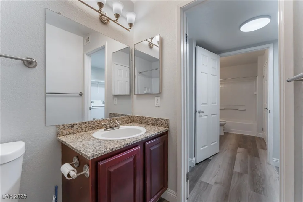 6800 Lake Mead, Las Vegas, NV 89156