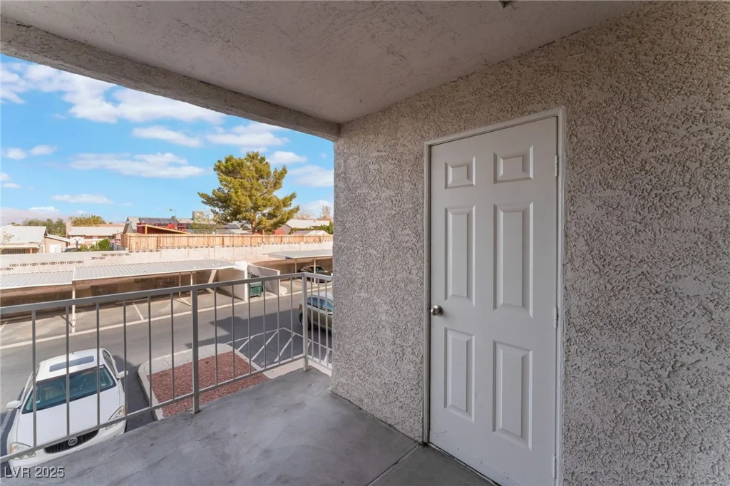 6800 Lake Mead, Las Vegas, NV 89156