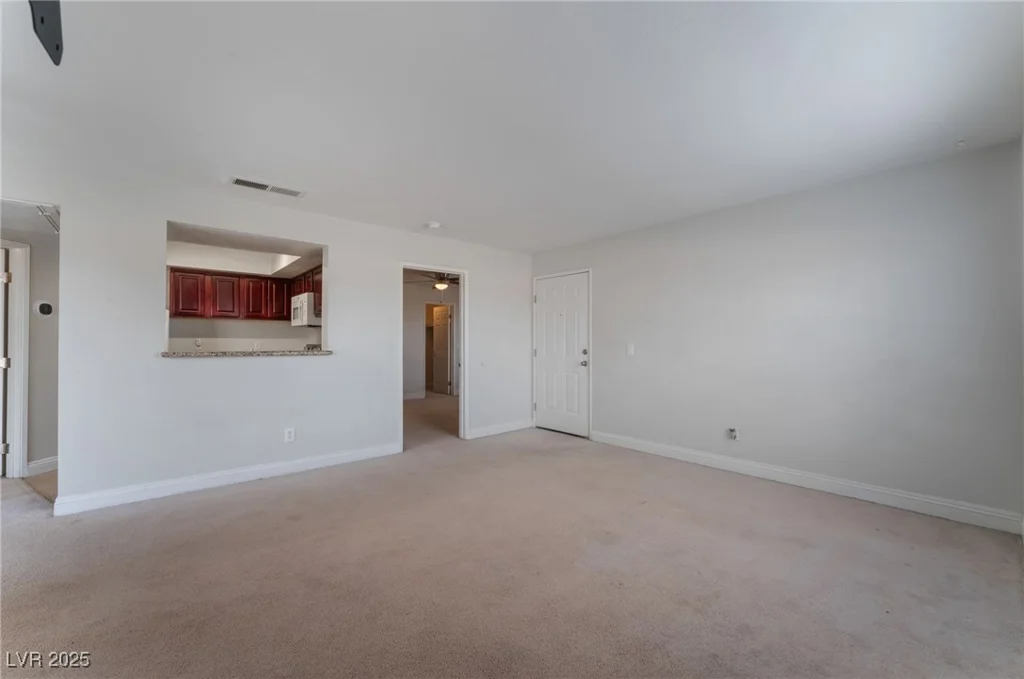 6800 Lake Mead, Las Vegas, NV 89156