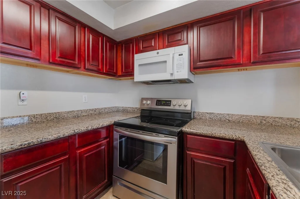 6800 Lake Mead, Las Vegas, NV 89156