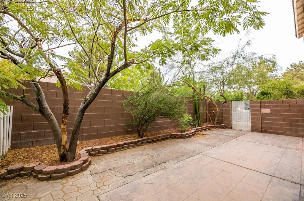10127 Capistrello, Las Vegas, NV 89147